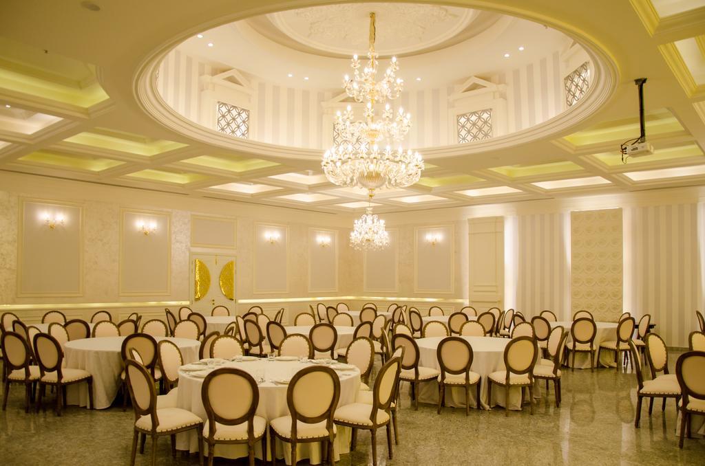 Royal Residence Hotel & Spa Umm al-Quwain Exterior photo