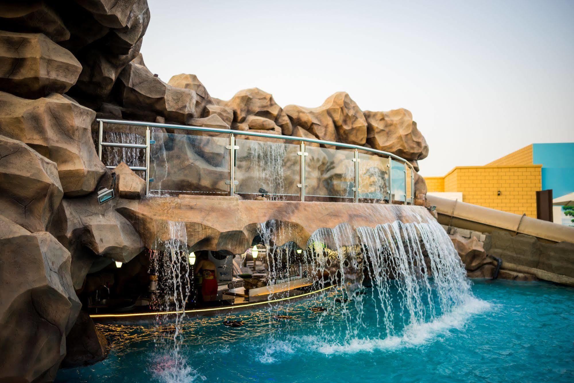 Royal Residence Hotel & Spa Umm al-Quwain Exterior photo
